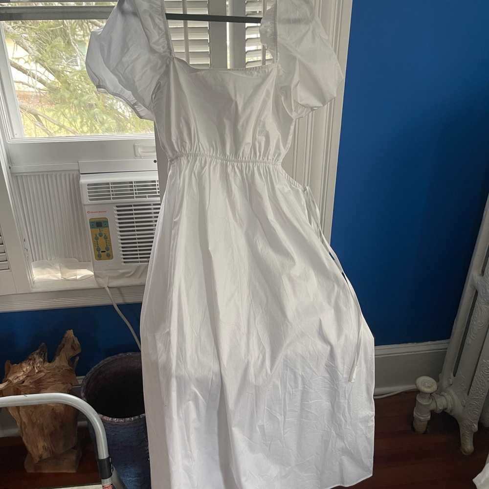 Lightweight cotton summer dress with peekaboo sides
